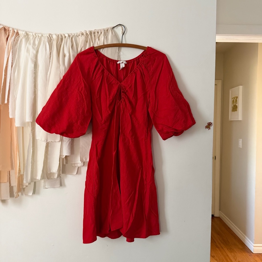 HM Keyhole Dress